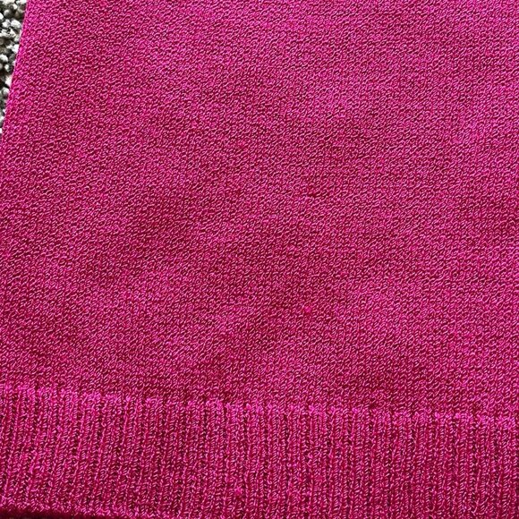 St John Sweater Womens Medium Bright Pink Feminine Chic Vneck Pullover - Picture 3 of 8